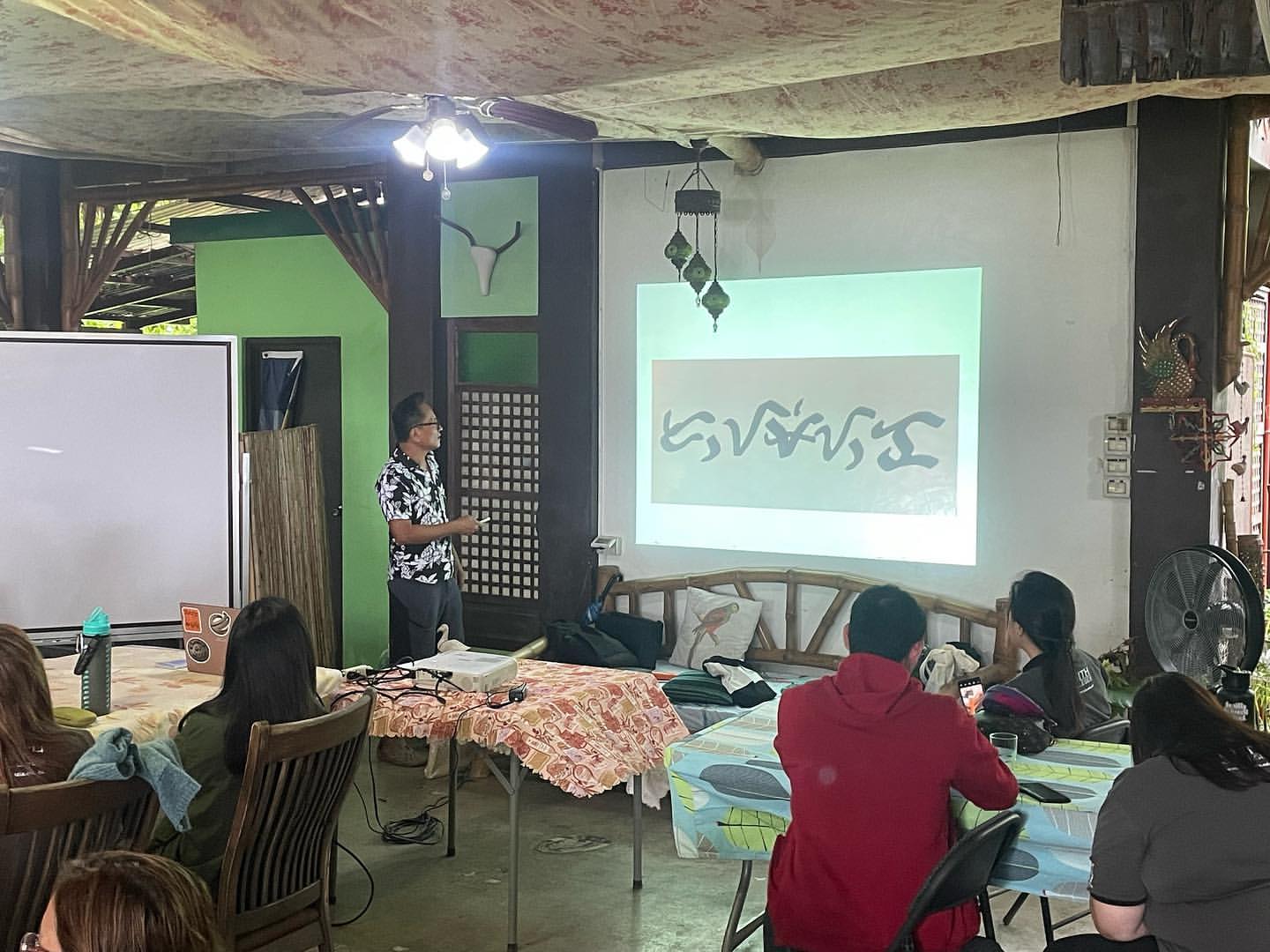 Baybayin script seminar at Kapusod